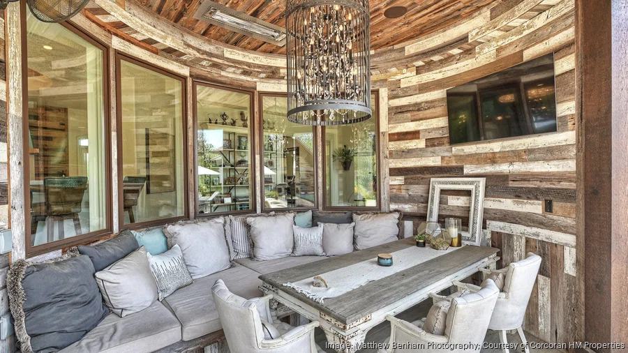 lake norman luxury home outdoor living room