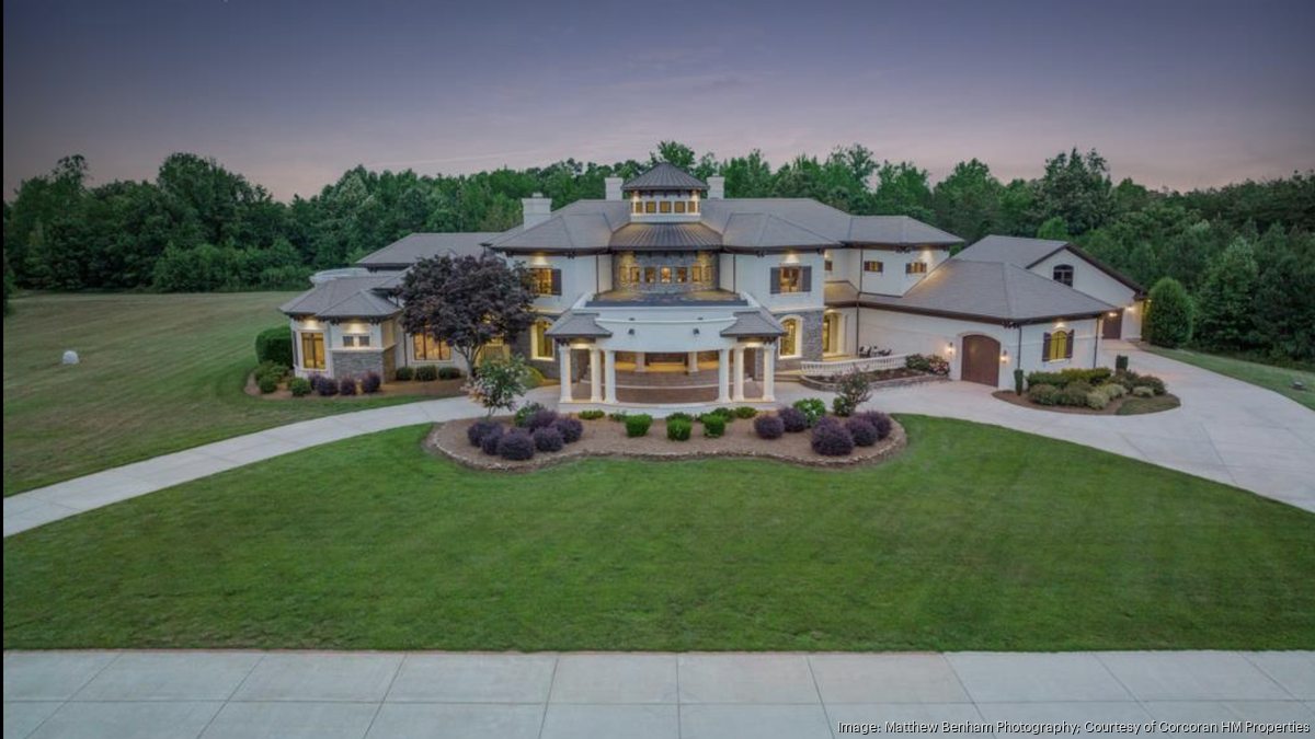 lake norman luxury mansion exterior aerial